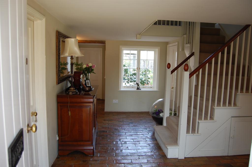 Pickwick House Bed & Breakfast Stoke by Clare Dış mekan fotoğraf
